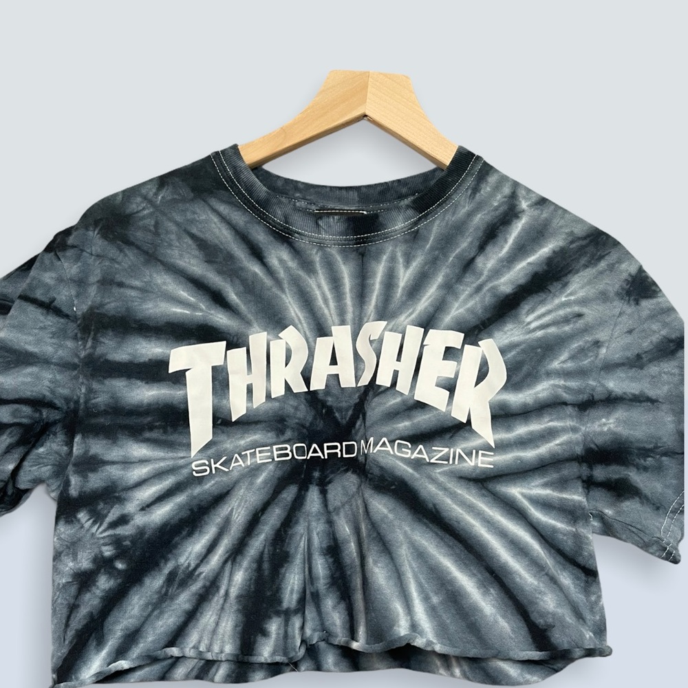 Cropped Thrasher Skateboarding Tee TIE DYE